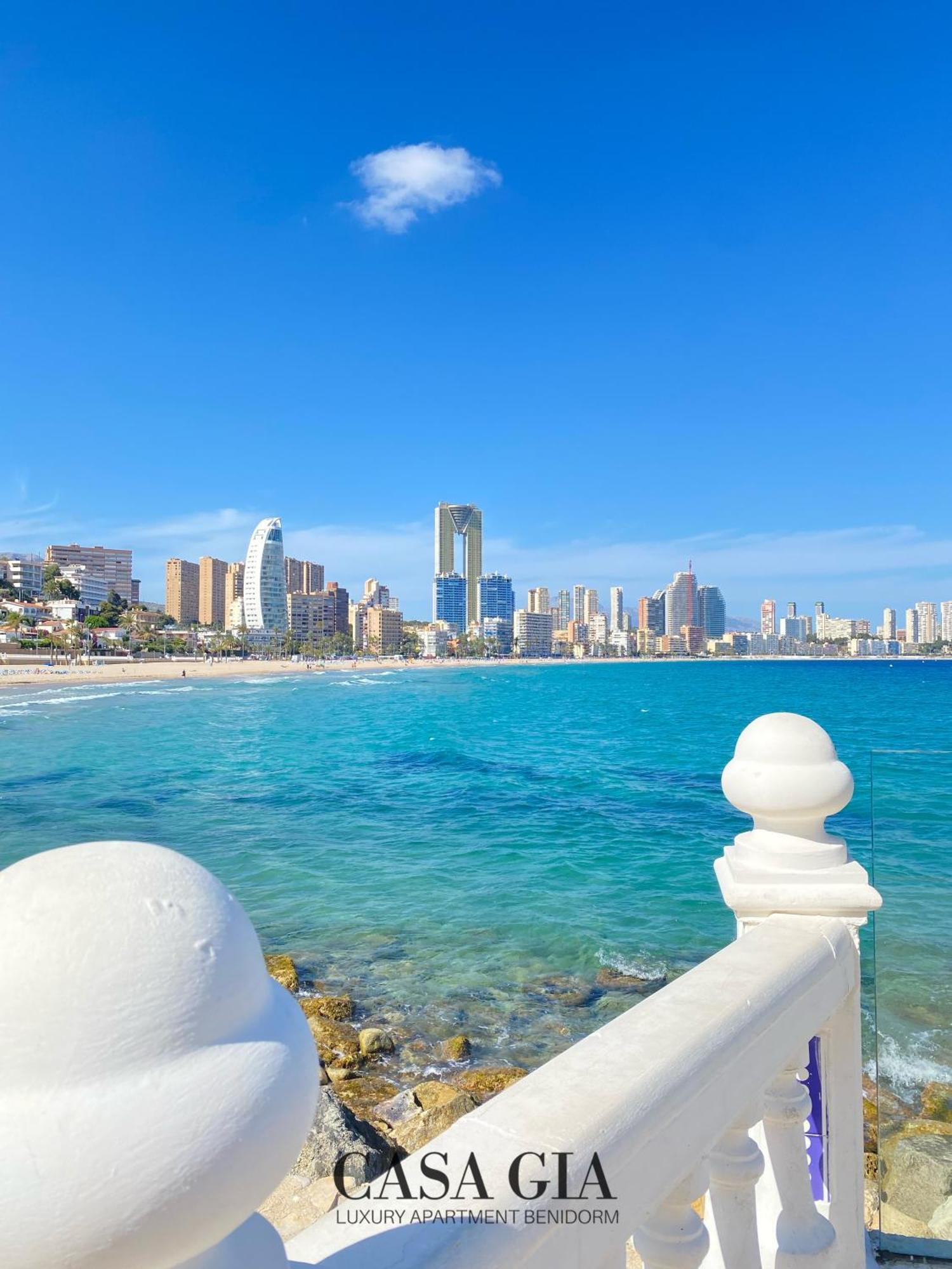 Casa Gia L Luxury Apartment Benidorm Bagian luar foto